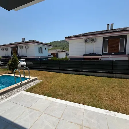 Jusmin Havuzlu Dalaman