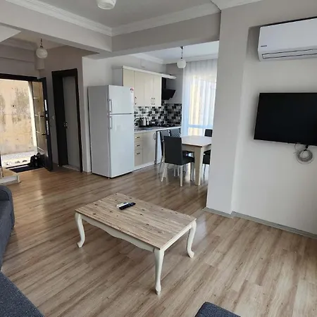 Jusmin Havuzlu Villa *