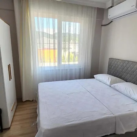 Jusmin Havuzlu
